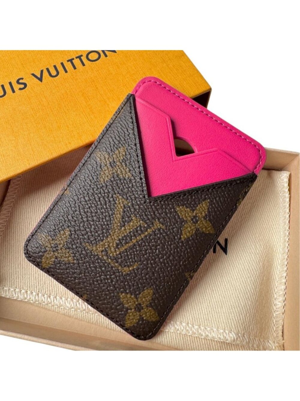 Louis Vuitton Card Case Magnet Mag Safe Compatible